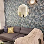 Un Ecrin Au Coeur Du Centre Апартаменты *